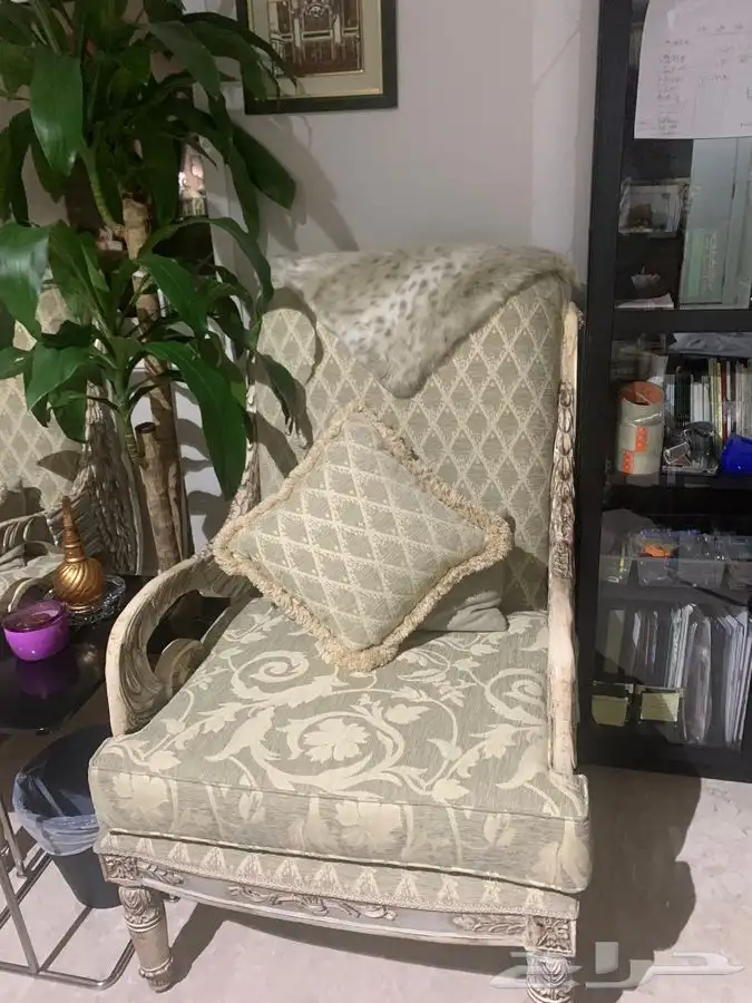 كنب خشب ملكي 0