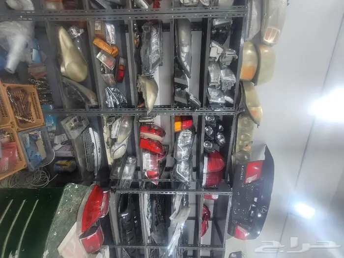 للبيع قطع غيار سيارات متنوع 25
