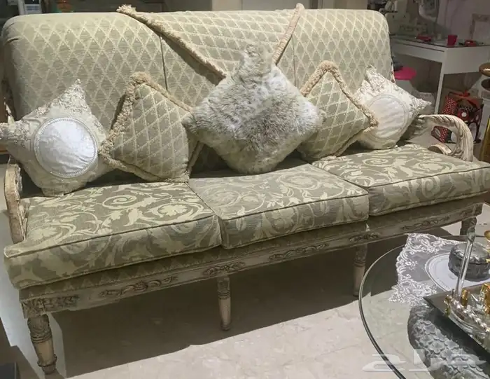 كنب خشب ملكي 2