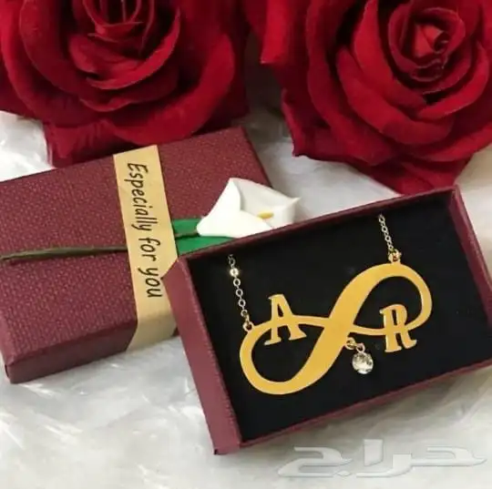 عندك شخص تحب تهديه ومحتار ف هديه تناسبه خش شف الصور 9