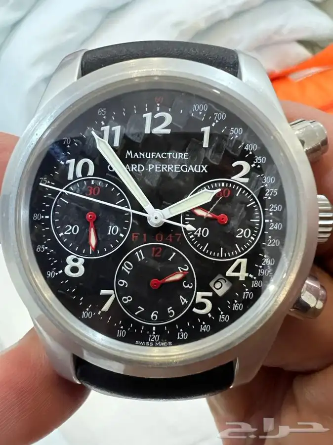 ساعة جيرارد باراقوس Gerard pereggaux 0