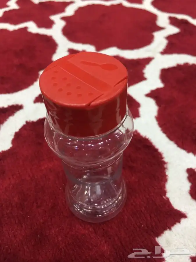 علب بلاستيك ملاحة 100 ملي 3