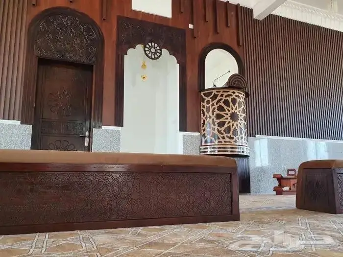 تكاية مساندظهر مساجد دواليب وحوامل مصاحف ديكورات مساجد 12