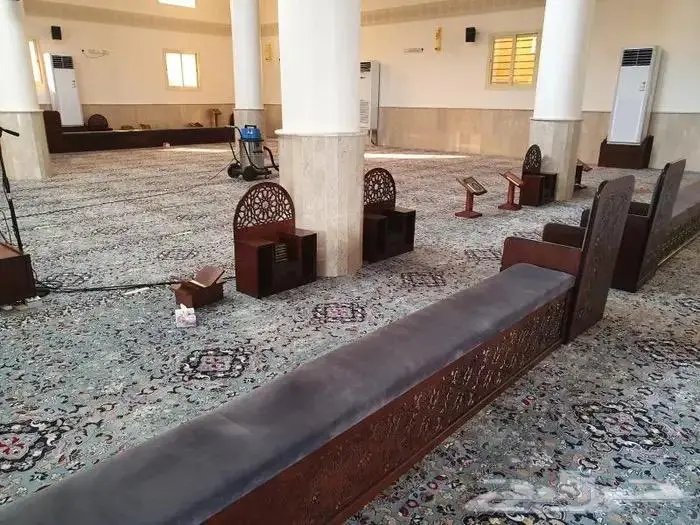 تكاية مساندظهر مساجد دواليب وحوامل مصاحف ديكورات مساجد 47