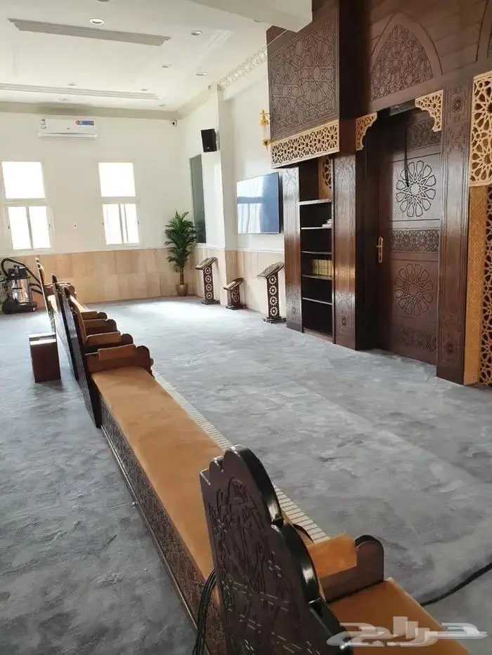 تكاية مساندظهر مساجد دواليب وحوامل مصاحف ديكورات مساجد 24