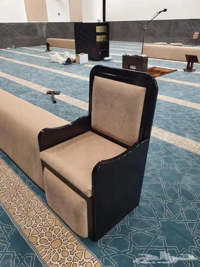 تكاية مساندظهر مساجد دواليب وحوامل مصاحف ديكورات مساجد 48