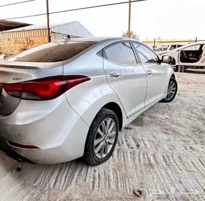 هونداي افانتي ديزل 2015 1
