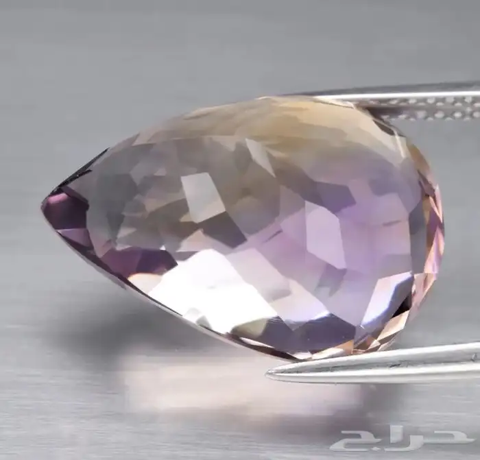 حجر ملكي كريم - جوهرة أمترين - Ametrine 1