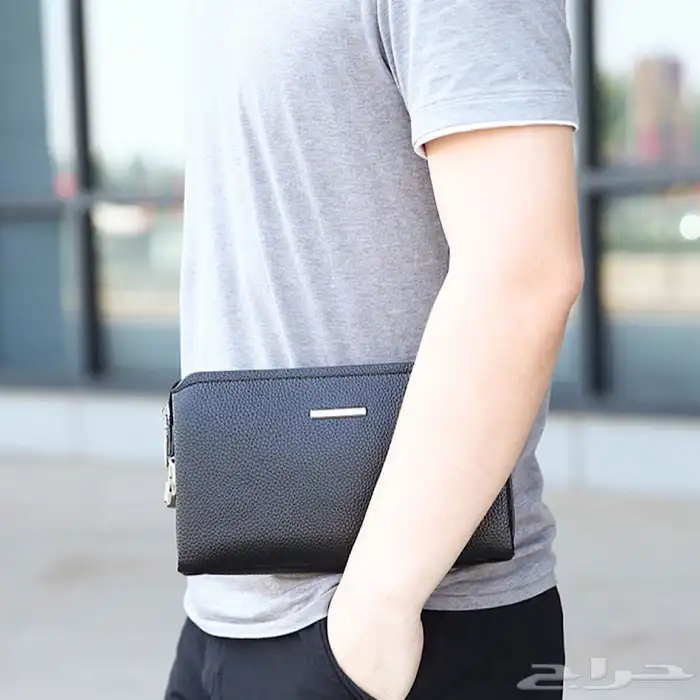 شنطة يد جلد برقم سري 4