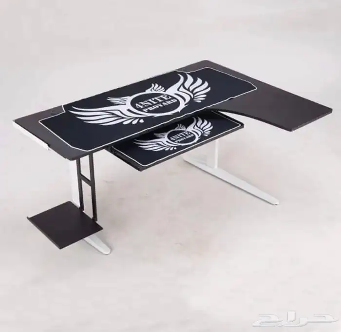 طاولة قيمنق طاولة مكتب 6