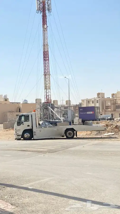 سطحه الرياض لنقل السيارات 1