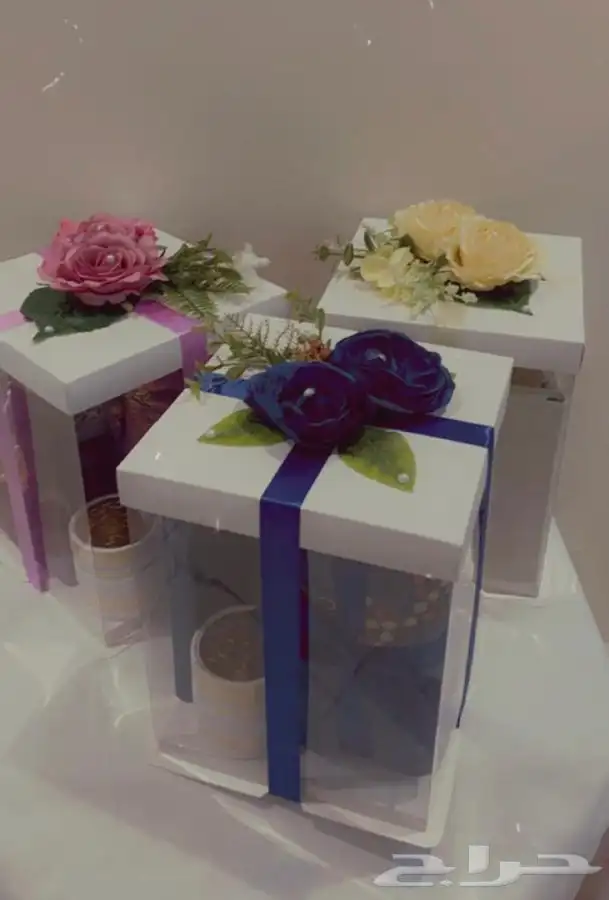 بوكسات هدايا 13