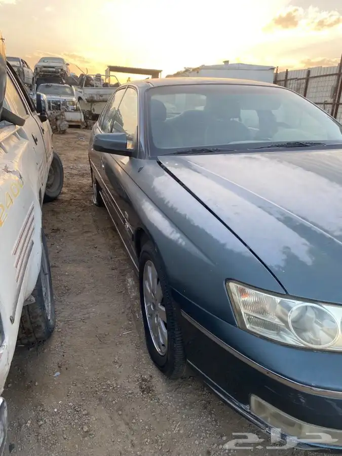 قطع غيار تشليح كابرس 2006 1