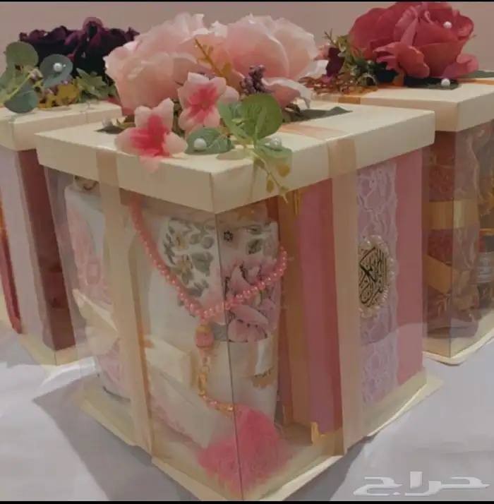 بوكسات هدايا 35