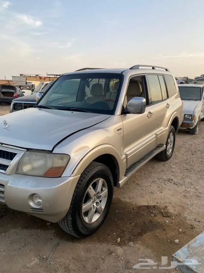 قطع غيار تشليح متسوبيشي باجيرو 2005 2