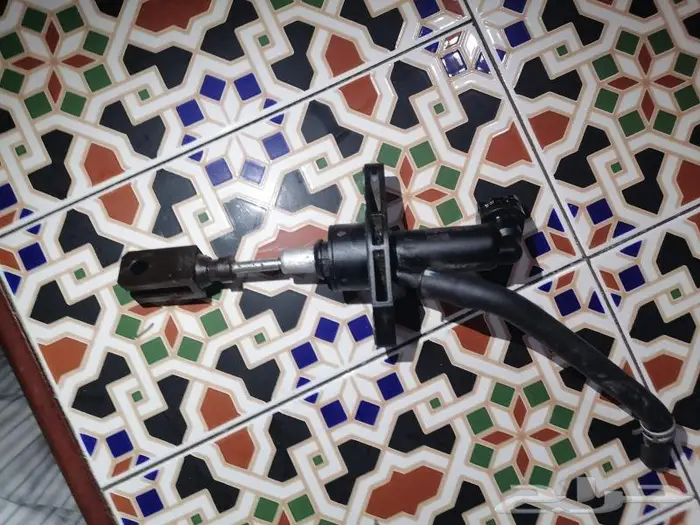 كمبرووسر قطع غيار سزووكي sx4 فقط 4