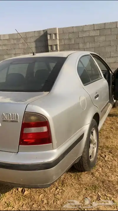 سكودا اوكتافيا تشليح قطع غيار 3