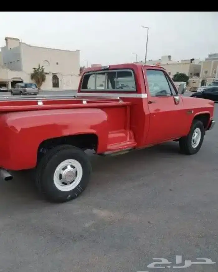 سيارات كلاسيك للأجار نادره وتعمل بشكل ممتاز لتصوير والعرض 13