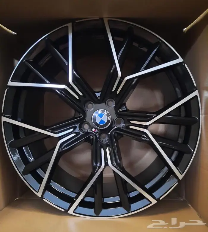 جنوط BMW فئة M8 0