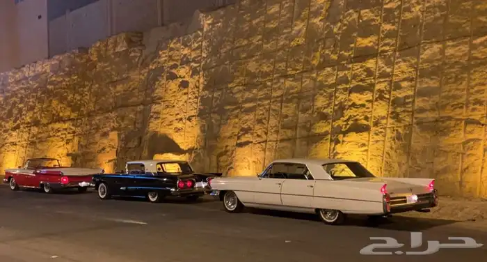 سيارات كلاسيك للأجار نادره وتعمل بشكل ممتاز لتصوير والعرض 26