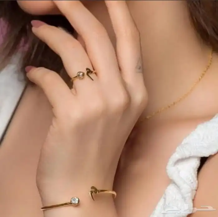 سلسال مطليه ذهب وبالفضه  تعليقات سياره بالاسم 8
