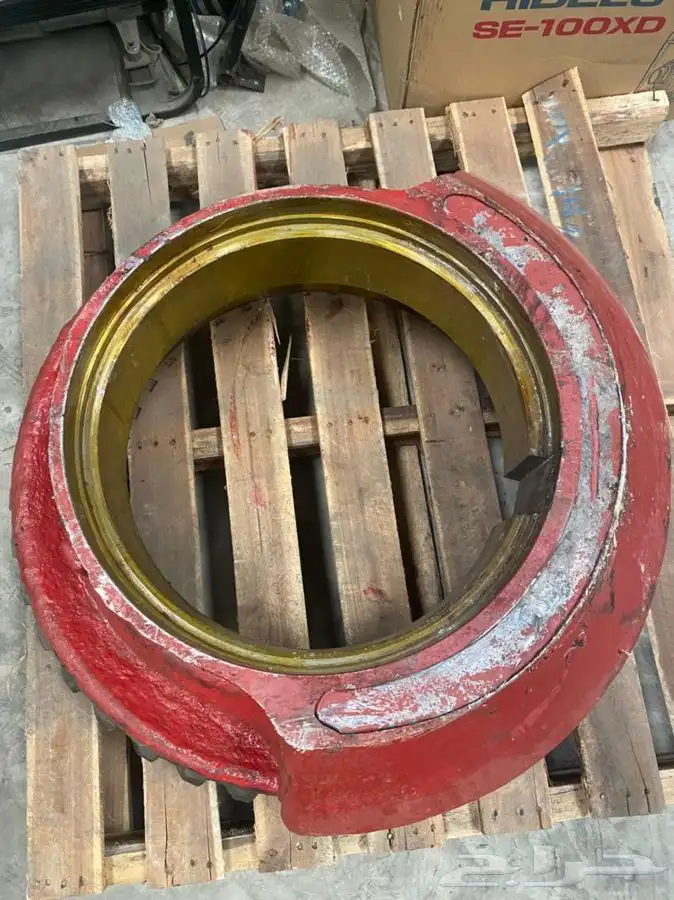 قطع غيار كسارات 18