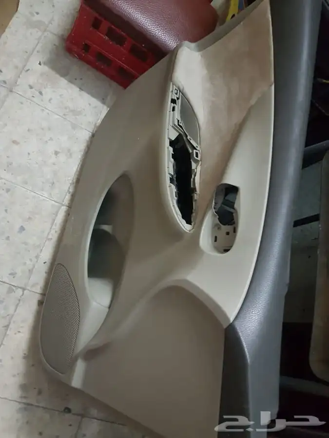 ديكور باب السابق كرولا 0