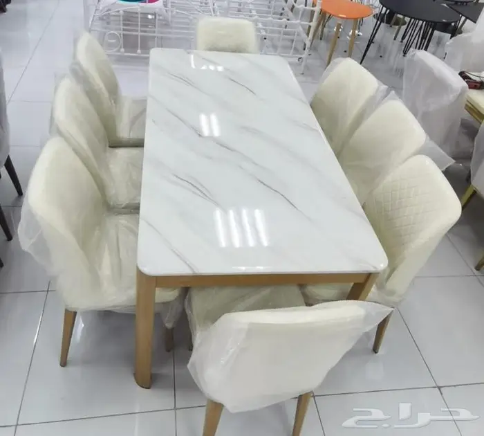 طاولات طعام باسعار مخفضه 17