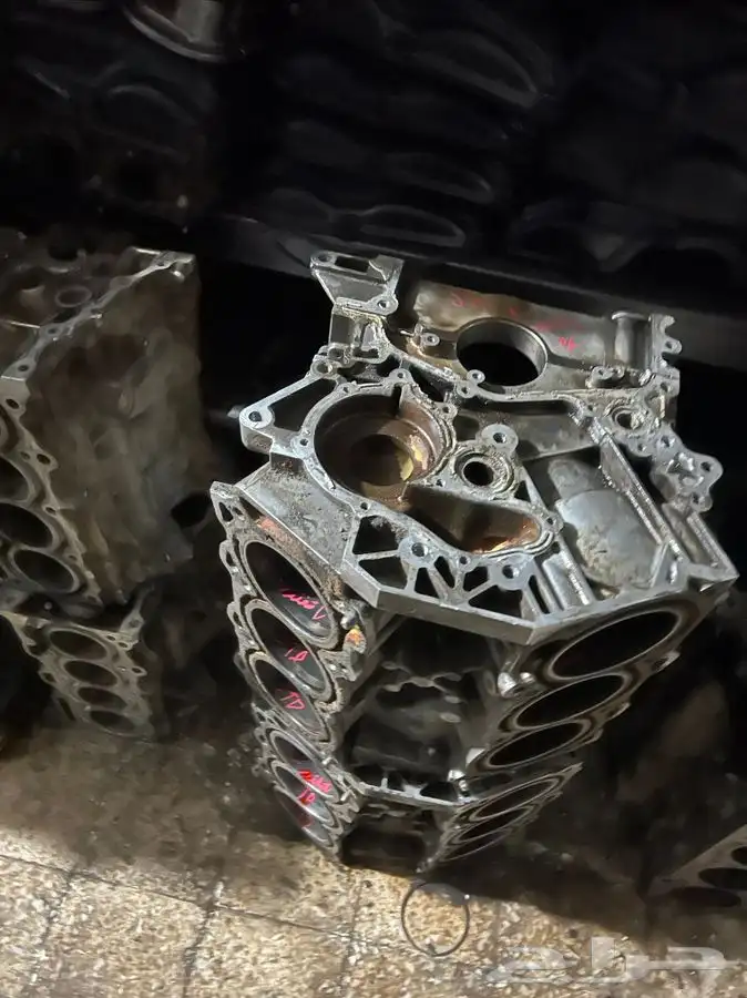 قطع توضيب ماكينه رؤس مكاين -سلندرات -كرنكات -اذرعه بساتم 11