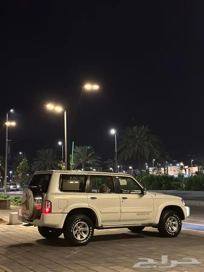 ( مباع ) سوبر سفاري 2004 فل كامل 3