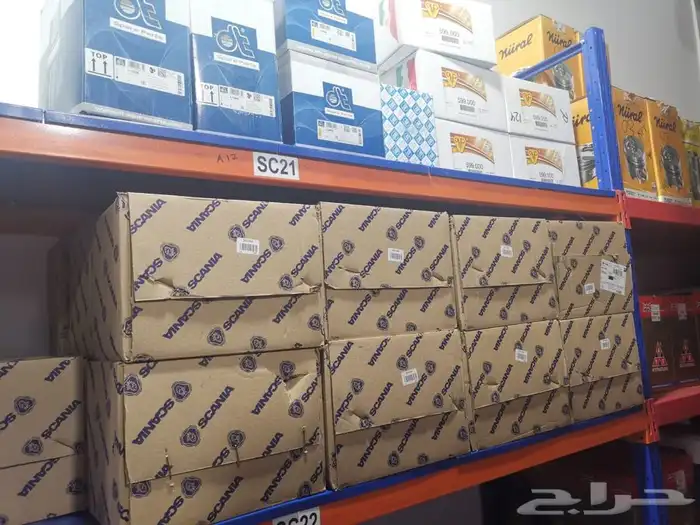 قطع غيار شاحنات ومكائن زراعية سكانيا وفولفو 10
