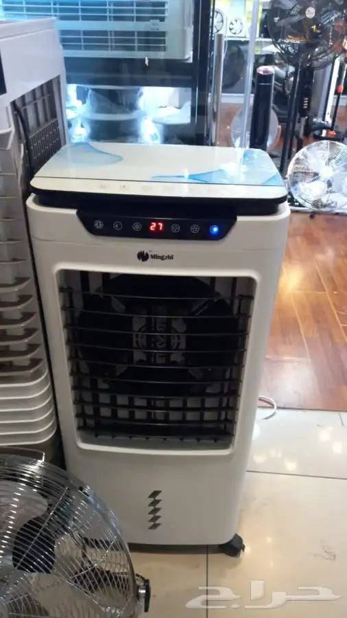 مراوح رذاذ ومراوح جدارية ومظلات 24