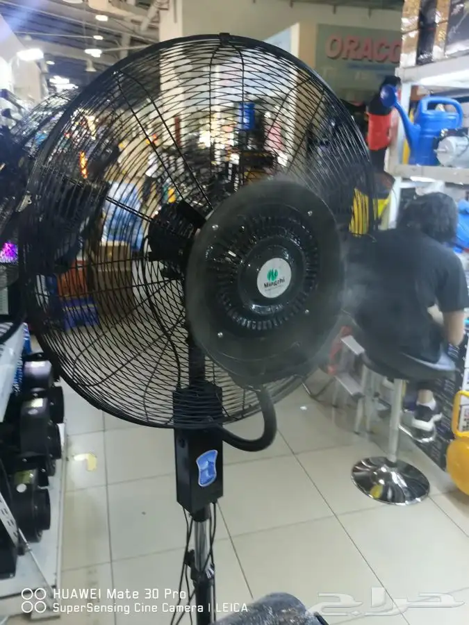 مراوح رذاذ ومراوح جدارية ومظلات 14