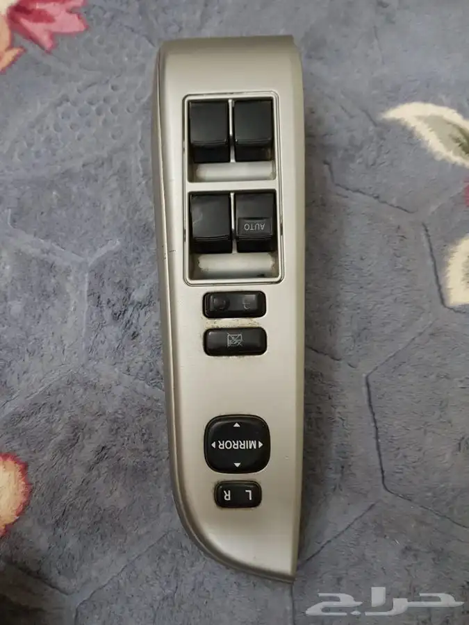 أزرار كامري وديكور الأزرار 0