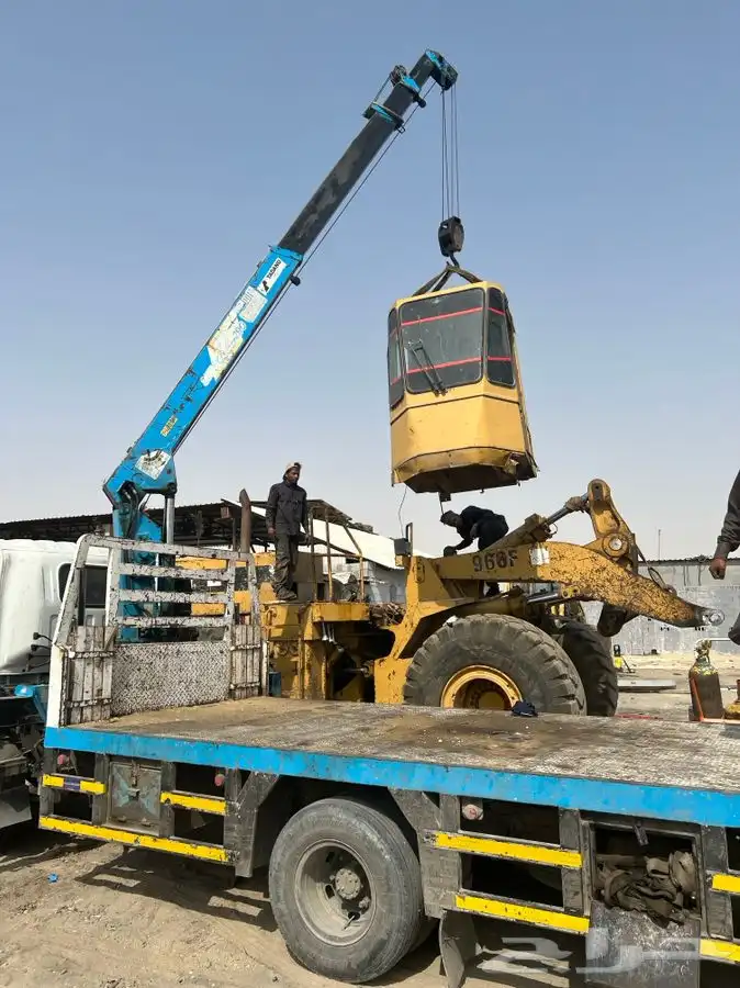 ورشة معدات ثقيلة فنيين هنود بالتقسيط 3