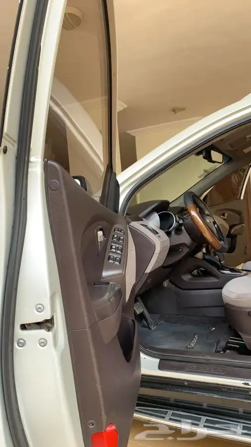 تم البيع   تم البيع لعشاق النظيف توسان 2015 نظيف جدا 37