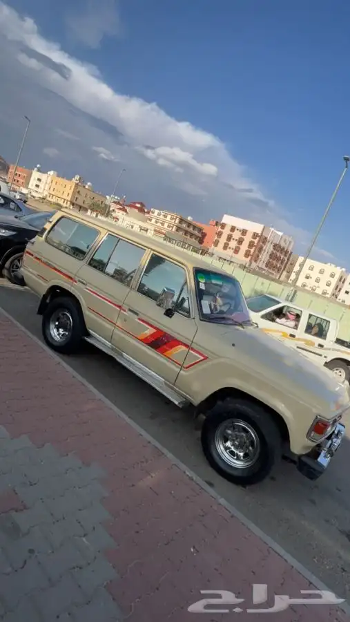 جيب صالون موديل 84 شد بلد ( تم البيع ) 1