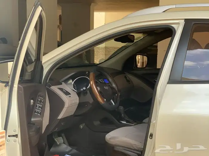 تم البيع   تم البيع لعشاق النظيف توسان 2015 نظيف جدا 49