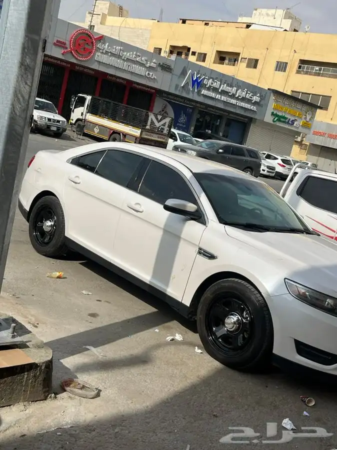 جنوط بوليسي 1