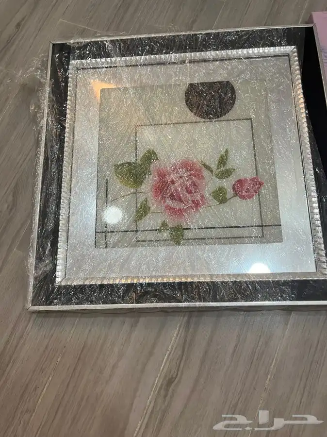 للبيع لوحتين بحالة ممتازه جدا جدا 3