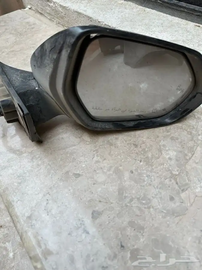 تايوتا بيريوس قطع غيار 3