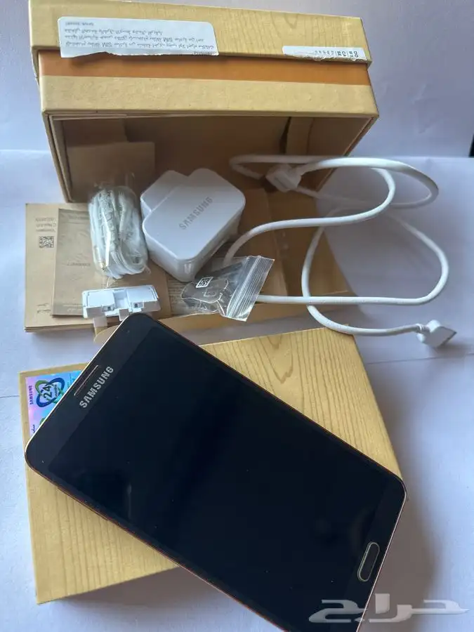 للبيع جوال جوالات جدد ايفون بلاك بيري 5