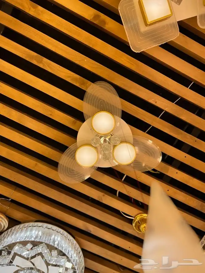 نجف ثريات 39