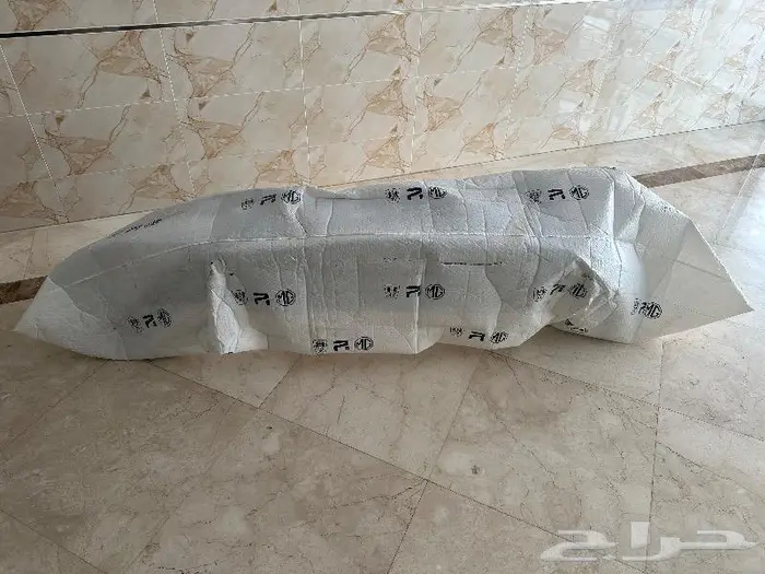 للبيع لاعلى سعر جلدة صدام امامي MG5 اصلي جديد 3