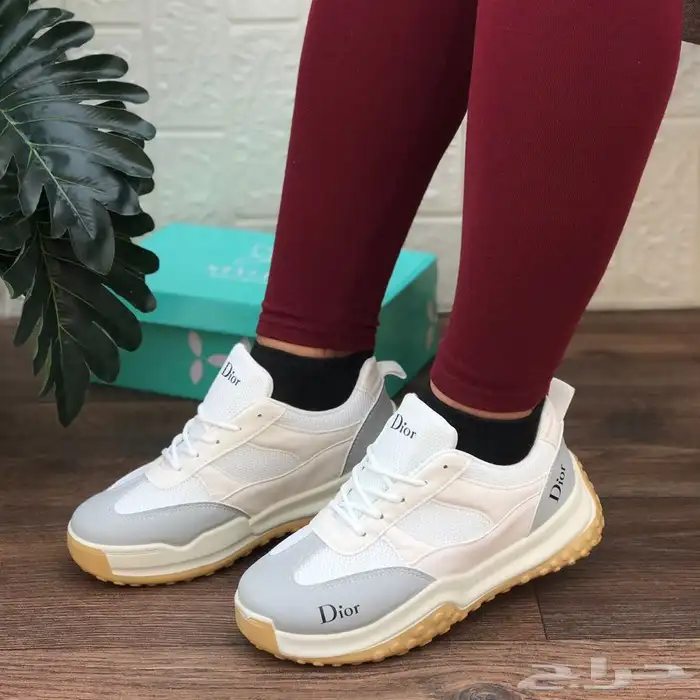 هدايا رجاليه .ملابس رجاليه مع شوزات 88