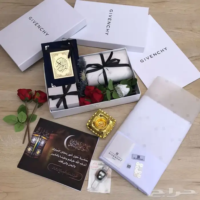 هدايا رجاليه .ملابس رجاليه مع شوزات 0