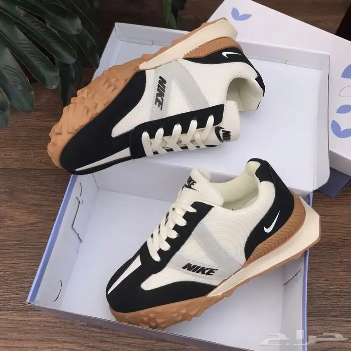 هدايا رجاليه .ملابس رجاليه مع شوزات 75