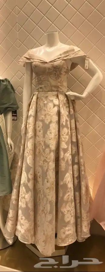 فستان ملكة 0
