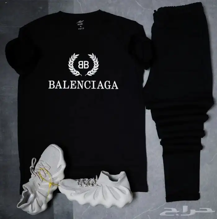 تيشيرتات وشورتات اطقم او منفصله حسب الطلب 12