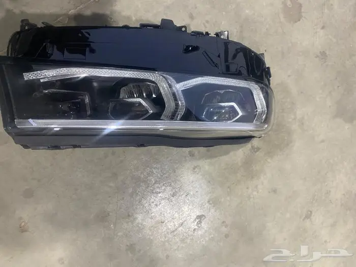 للبيع شمعات بي ام 730 2